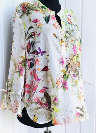 Очень красивая , воздушная, блузка с красивым сочетанием цвето...