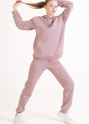 Спортивний костюм рожевого кольору colo