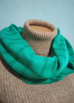 Хомут восьмерка шарф яркий,трикотаж  в полоску, зеленый