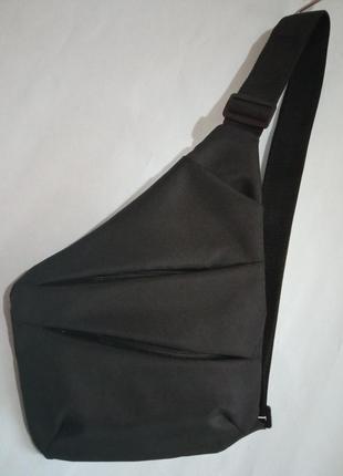 Мужская сумка слинг из плотной непромокаемой ткани