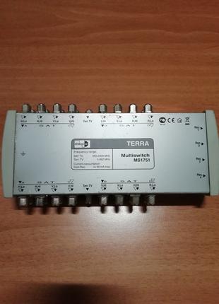 Мультисвіч Terra MS1752