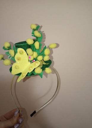 Шляпка на обруче мимоза цветок