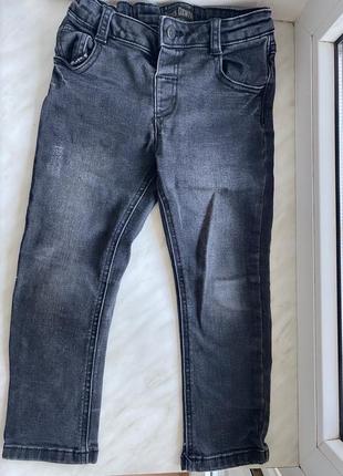 Sale!!! стрейчевые чёрные джинсы на мальчика 3-4 года