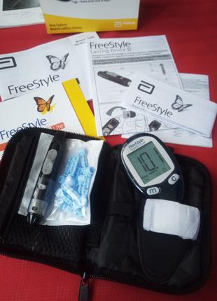 Глюкометр FreeStyle Freedom Lite+ланцетное устройство 10 ланцетов
