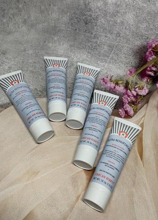 Крем first aid beauty ultra repair cream