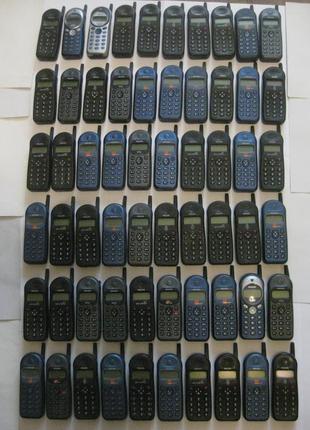 Продам 65 рабочих мобильных телефонов Philips