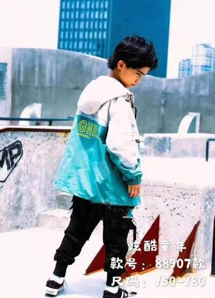 Куртка ветровка на мальчика подростка зеленая