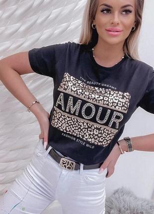 Модная женская футболка с леопардовым принтом