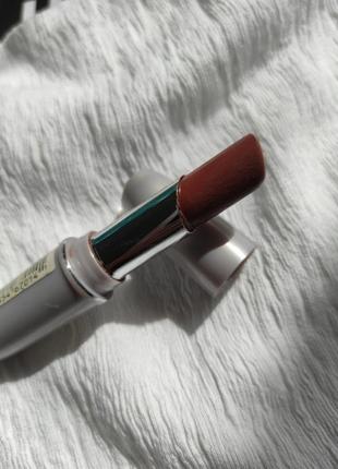 Шоколадно-горіхова помада forever lipcolor