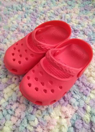 Модные детские красные кроксы сабо crocs аквашузы пляжные шлеп...