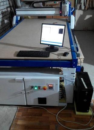 Фрезерные Станки ЧПУ 1300х2500 Деревообрабатывающие Станок Чпу...