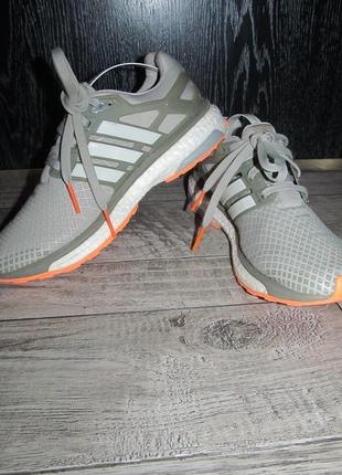Оригинальные кроссовки adidas р. 7- 25,5см