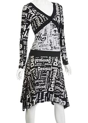 Стильнячее оригинальное платье ассиметрия desigual