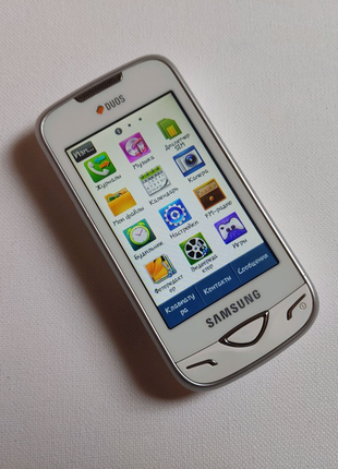 Продам двухсимочный мобильный телефон Samsung GT-B7722i Duos