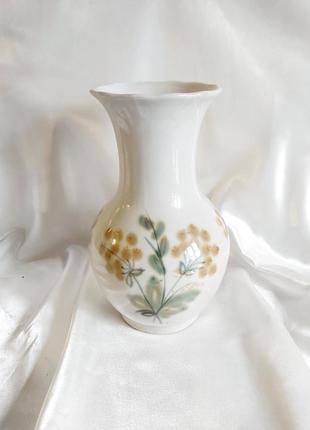 Винтажная фарфоровая ваза ссср