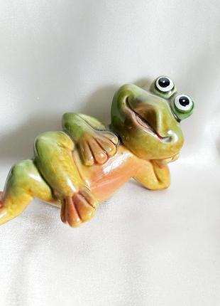 Статуэтка керамическая жаба