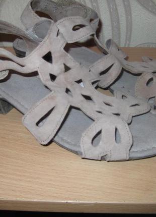 Продам сандали-босоножки  фирмы gabor 37 размера