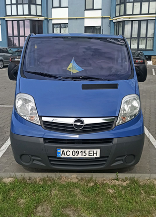 Opel Vivaro 2.0 original passenger
