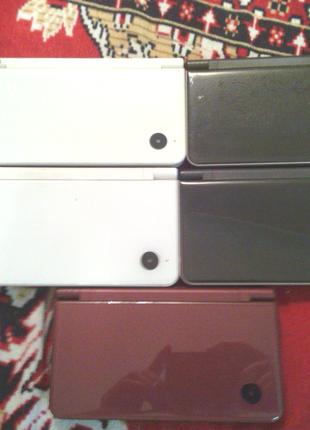 Nintendo DSi XL Прошита, стилус, зарядка в комплекте