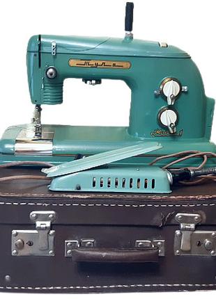 Раритет 1961 г, швейная машина тула-1 с электроприводом