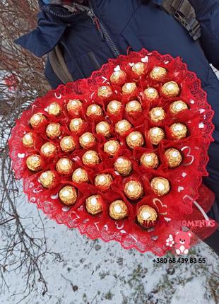 Букет с конфетами ferrero rocher 42 шт, шикарный подарок девушке