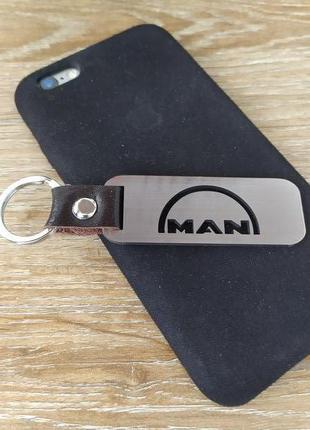 Брелок Man Ман для ключей авто, металлический кожаный с логотипом