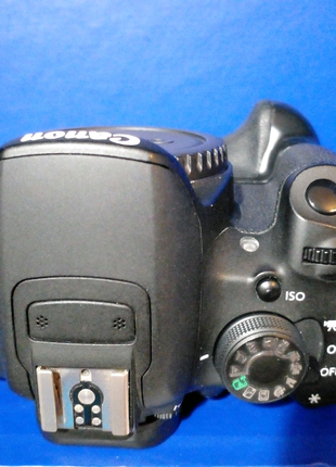 Фотоапарат Canon 700d
