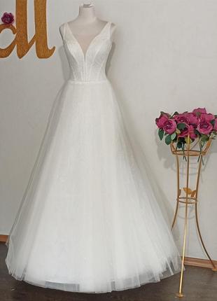 Свадебное платье с блеском, молочное, новое, минимализм, а-сил...