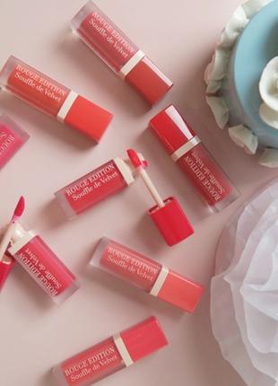 Помада Bourjois Rouge Edition Souffle de Velvet Lipstick