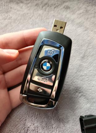 Флеш-карта ключ BMW Mercedes-Benz Audi флешка ключ 32GB