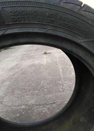 Автошина 225/45 R16