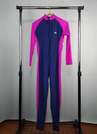 Солнцезащитный костюм для занятий водным спортом гидрокостюм