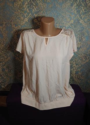 Красивая блуза цвет пудра футболка с кружевом блузка размер м/l