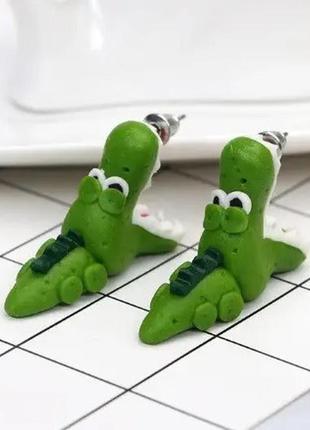 Серьги детские "крокодил", зеленый - длина серьг 3см, полимерн...