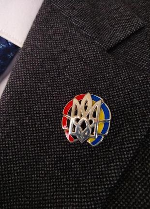 Срібний нагрудний значок герб україна правий сектор прапор україн