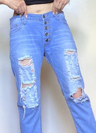 L-xl  летние рваные голубые джинсы на бедра 105 см женск