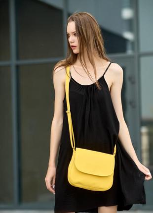 Жіноча сумка сумочка через плече у жовтому кольорі