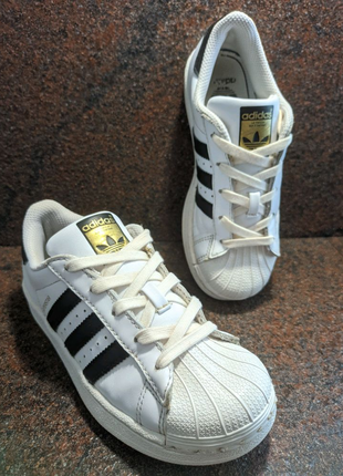 Adidas all star кроссовки оригинал кожа белые 31р. 20см.