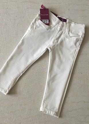 Дитячі білі джинси на дівчинку 92-122