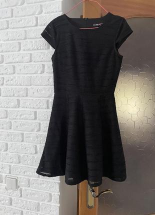 Сукня від бренду fb sisters