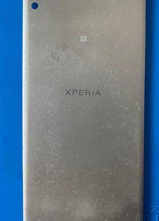 Задняя крышка Sony Xperia XA F3112