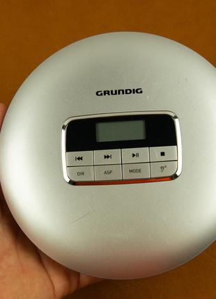 CD MP3 плеер Grundig GCDP 8000