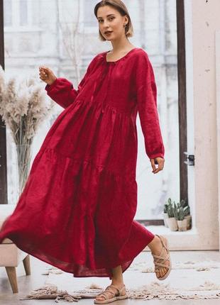 Красное платье в стиле бохо из натурального льна