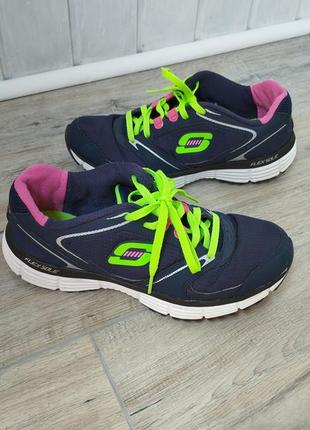Женские кроссовки sketches sports rewind flexsole