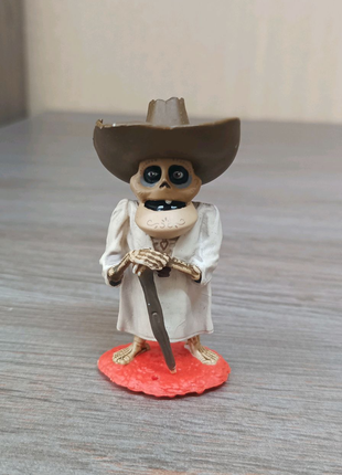 Фигурка скелет из мультфильма Коко Disney Pixar