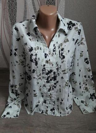 Легкая стильная блуза с цветочным принтом