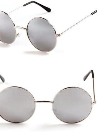Круглые очки от солнца с металлической серебряной оправой и се...