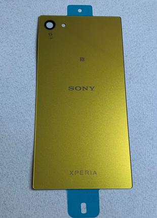 Задняя крышка для Xperia Z5 Compact Yellow на замену желтая