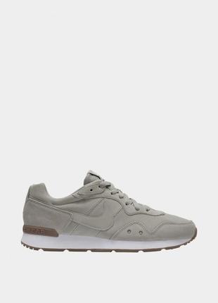 khaki venture runner trainers