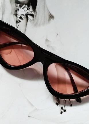 Треугольные очки солнцезащитные кошачий глаз Чёрный+розовый